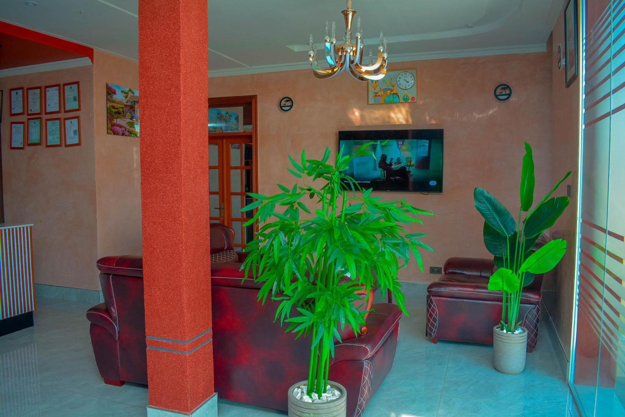 Brand Hotel Ντοντόμα Εξωτερικό φωτογραφία