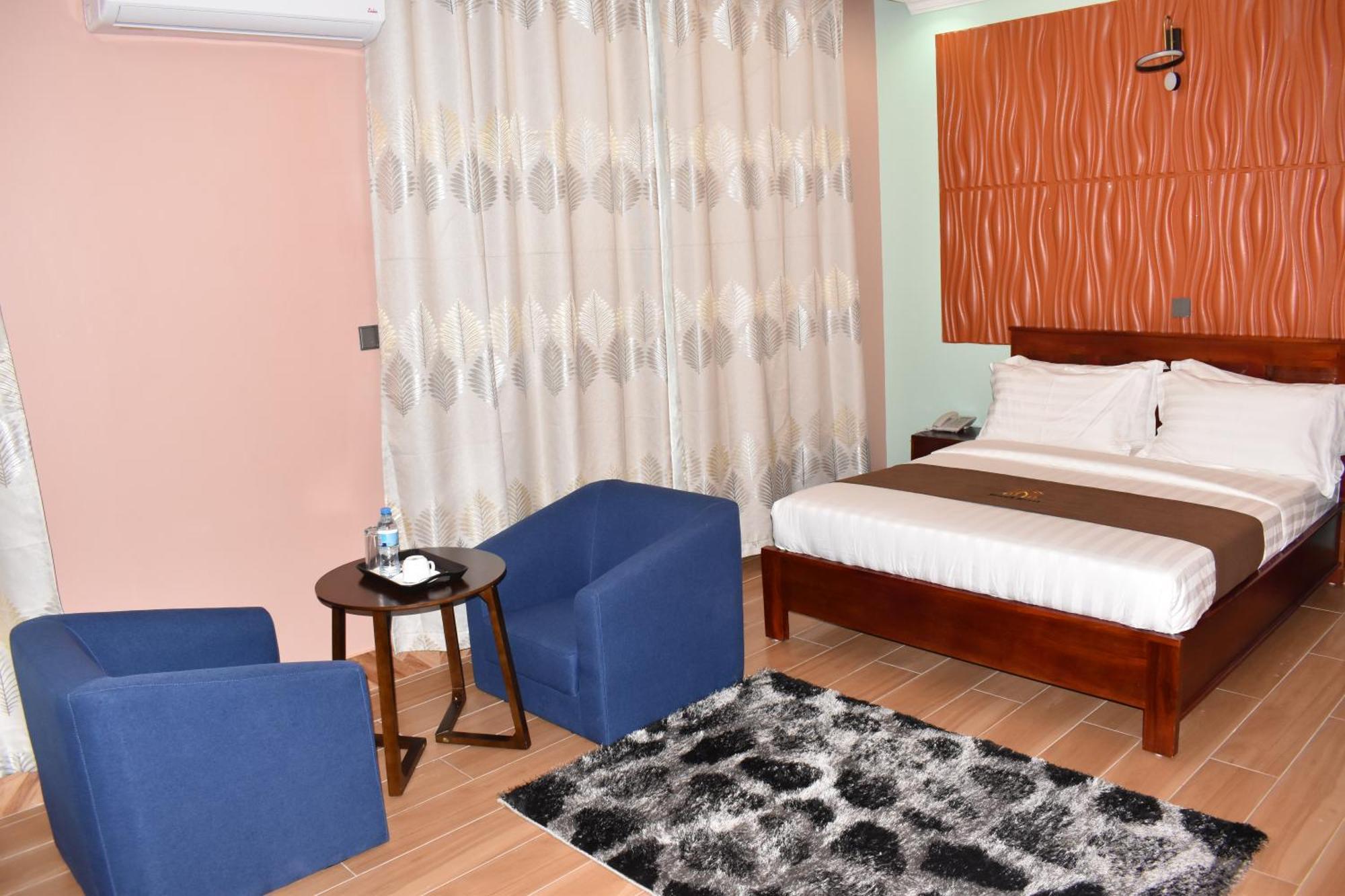 Brand Hotel Ντοντόμα Εξωτερικό φωτογραφία