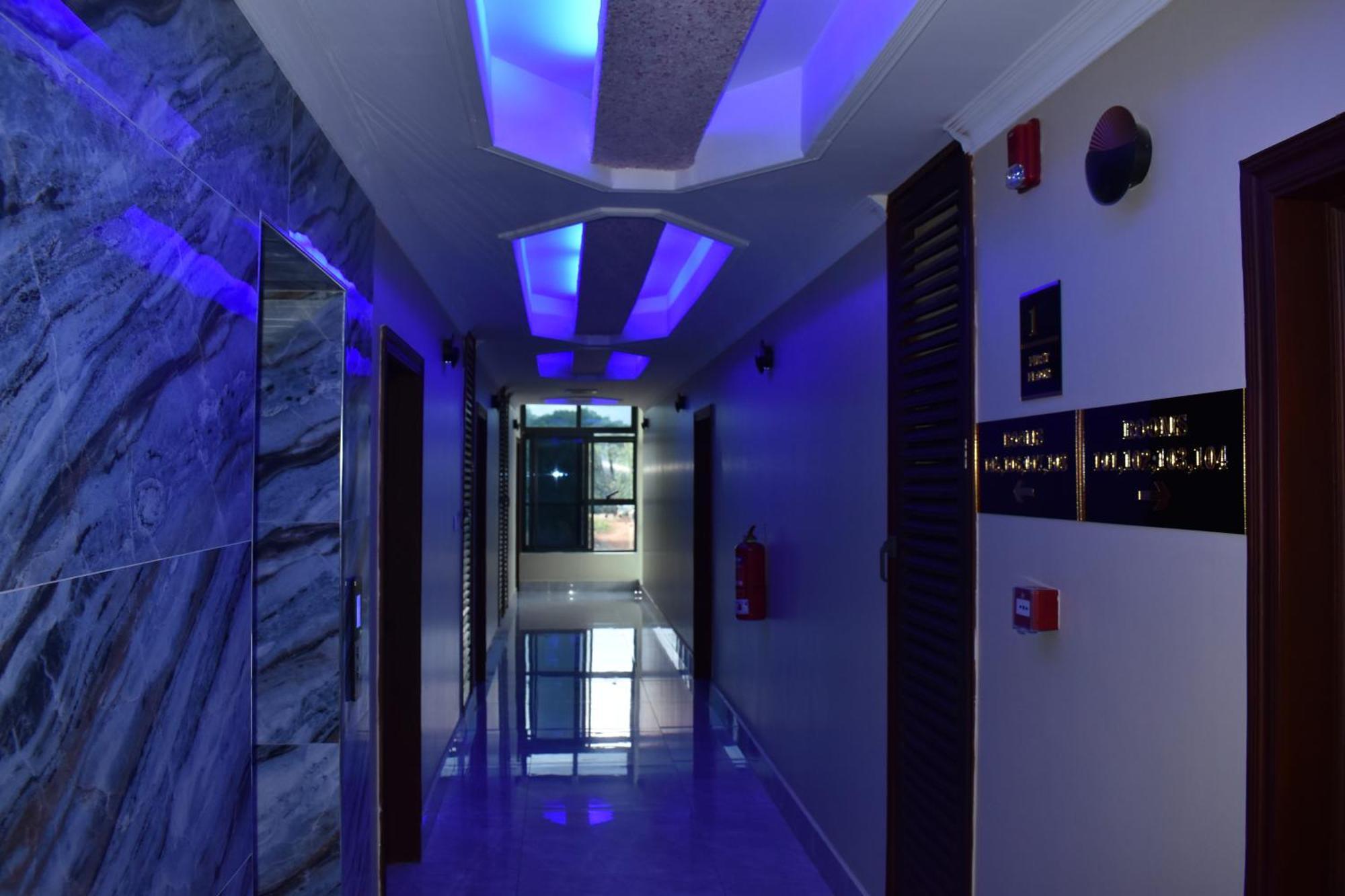 Brand Hotel Ντοντόμα Εξωτερικό φωτογραφία